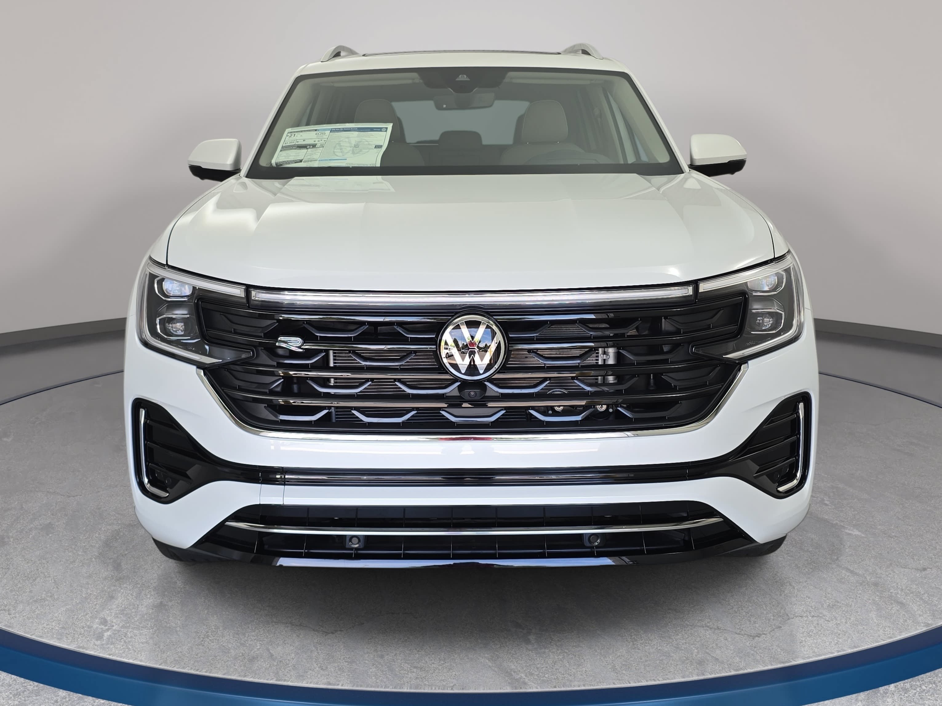 New 2026 Volkswagen Atlas SEL Premium R-Line AWD/4WD image 2