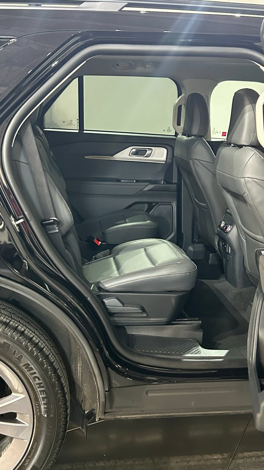 New 2026 Ford Explorer Active w/ Active Comfort Package AWD/4WD image 68