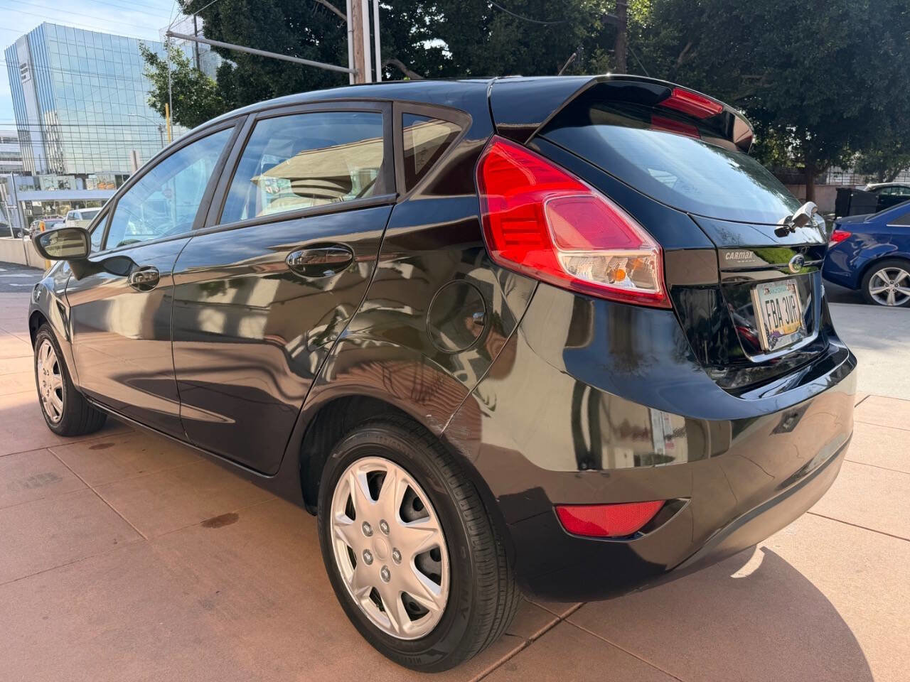 Used 2016 Ford Fiesta S image 4