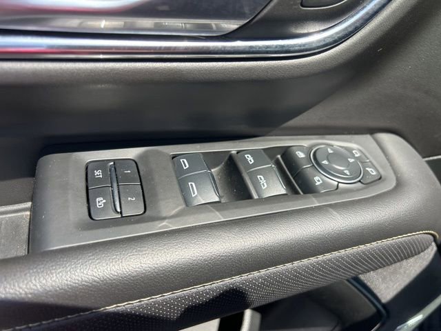 Used 2024 Chevrolet Suburban Premier image 13