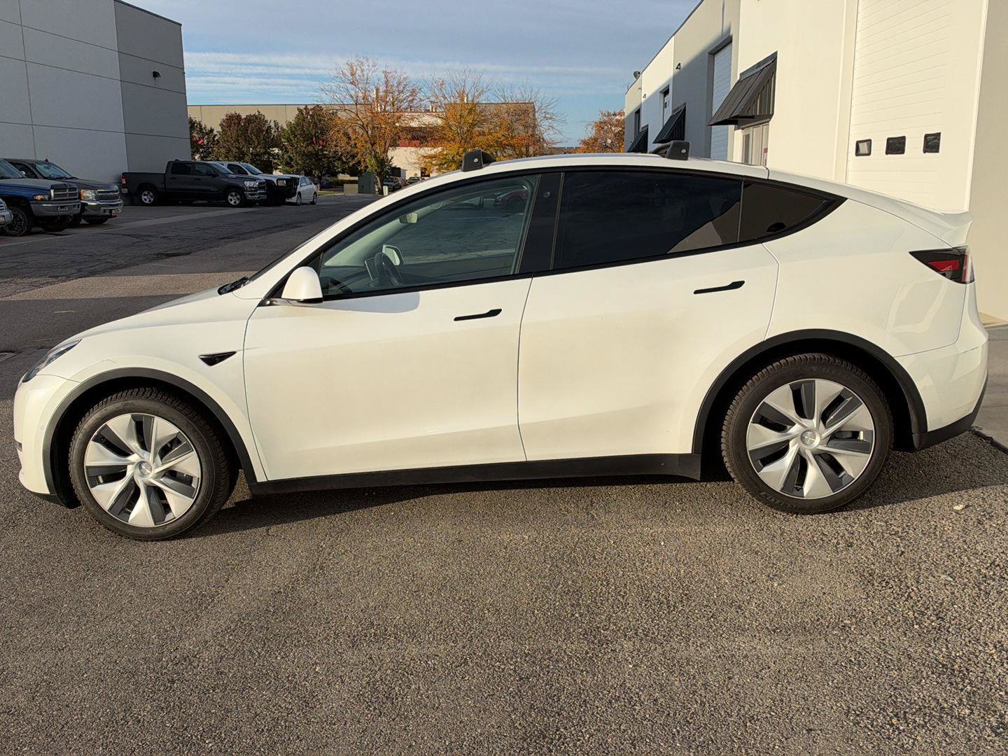 Used 2020 Tesla Model Y Long Range AWD/4WD image 4