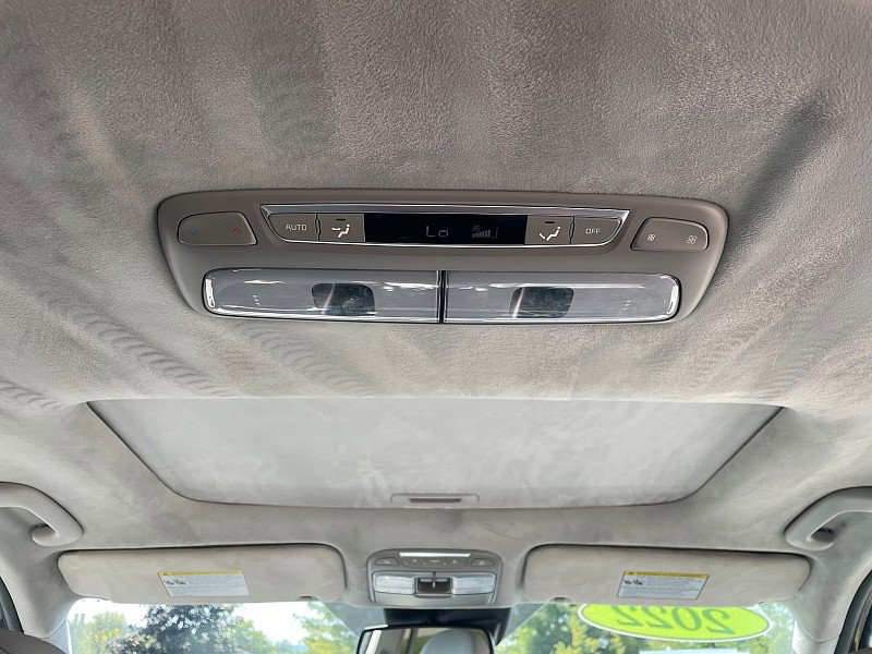 Used 2022 Kia Telluride SX w/ SX Prestige Package image 36