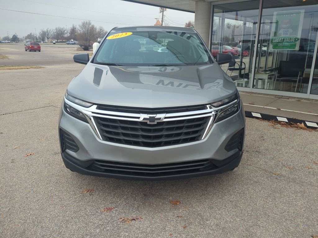 Used 2023 Chevrolet Equinox LS video 2