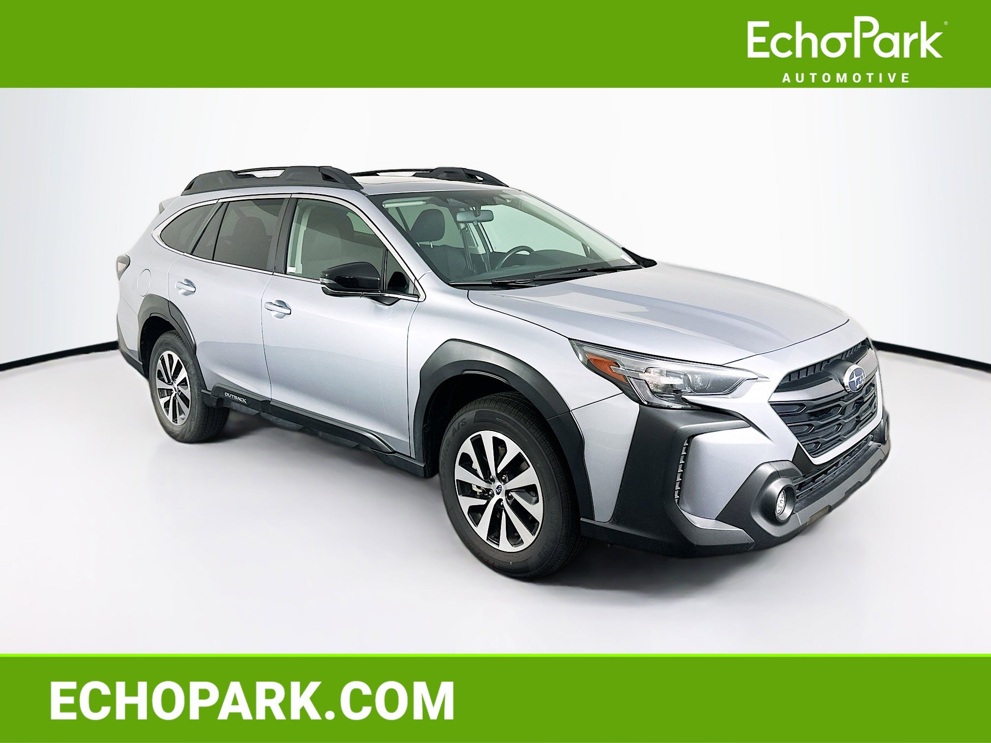 Used 2025 Subaru Outback Premium image 1