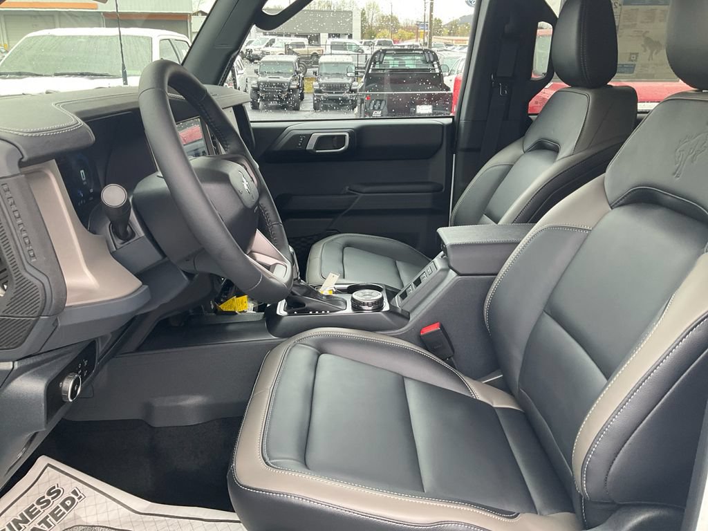 New 2026 Ford Bronco Outer Banks AWD/4WD image 16