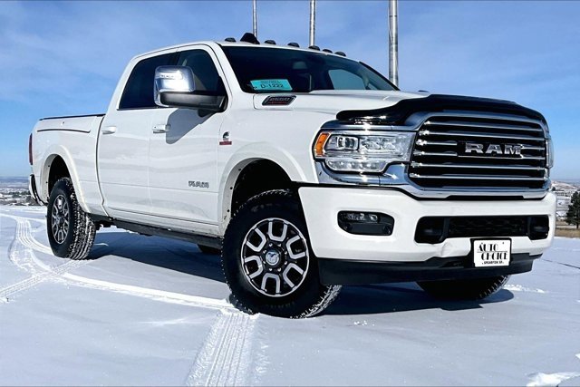 Used 2023 RAM 2500 Limited image 3