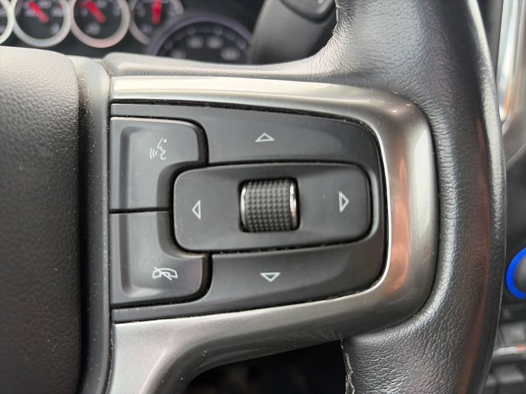 Used 2022 Chevrolet Silverado 1500 RST w/ Redline Edition AWD/4WD image 12