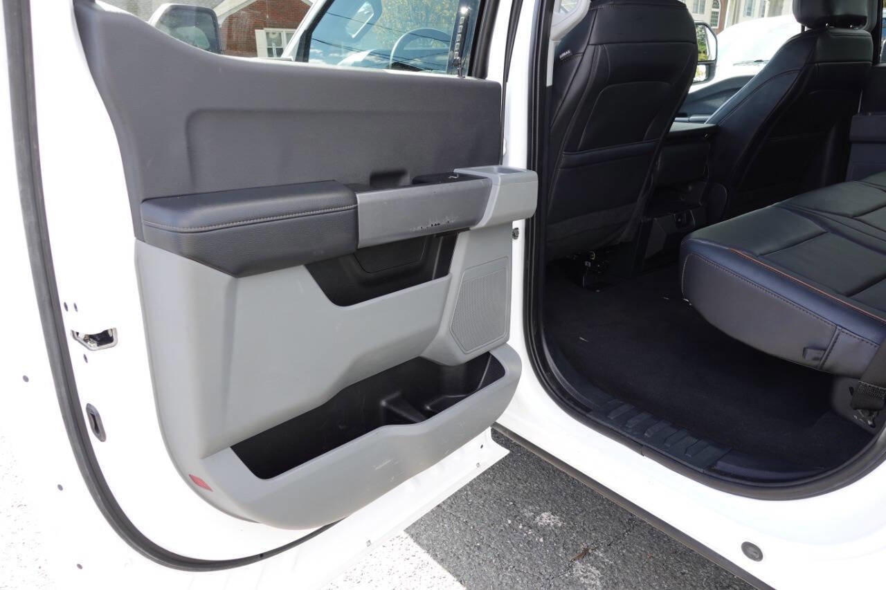 Used 2023 Ford F250 XLT image 19