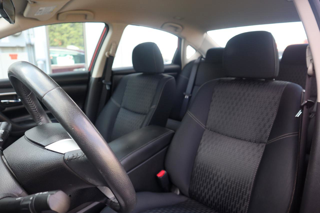 Used 2016 Nissan Altima 2.5 SV FWD image 53