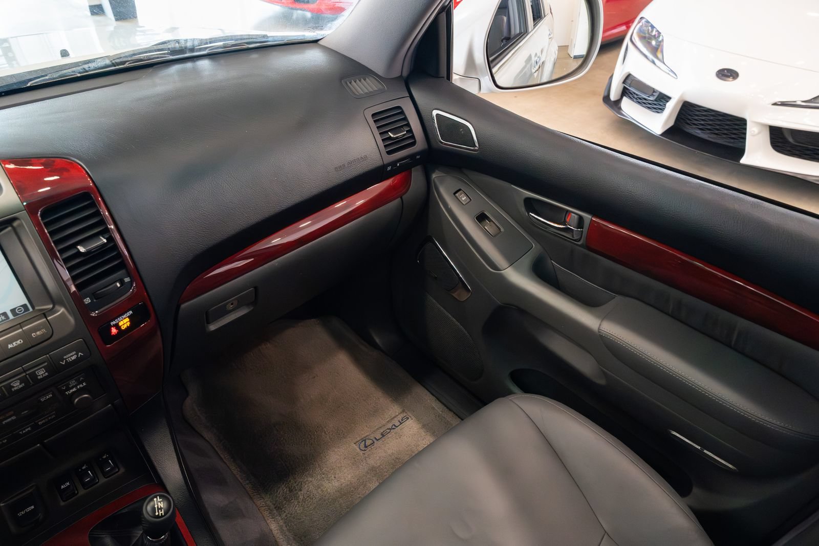 Used 2008 Lexus GX 470 AWD/4WD image 11