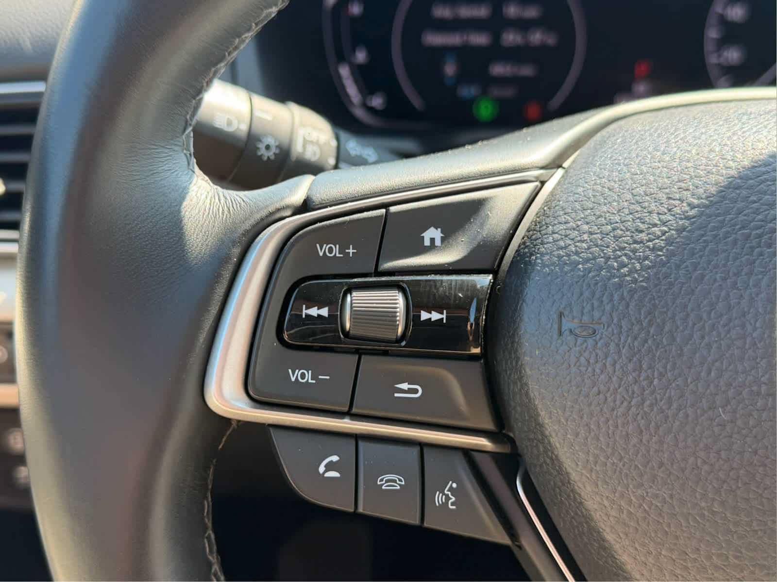 Used 2019 Honda Accord EX-L image 17
