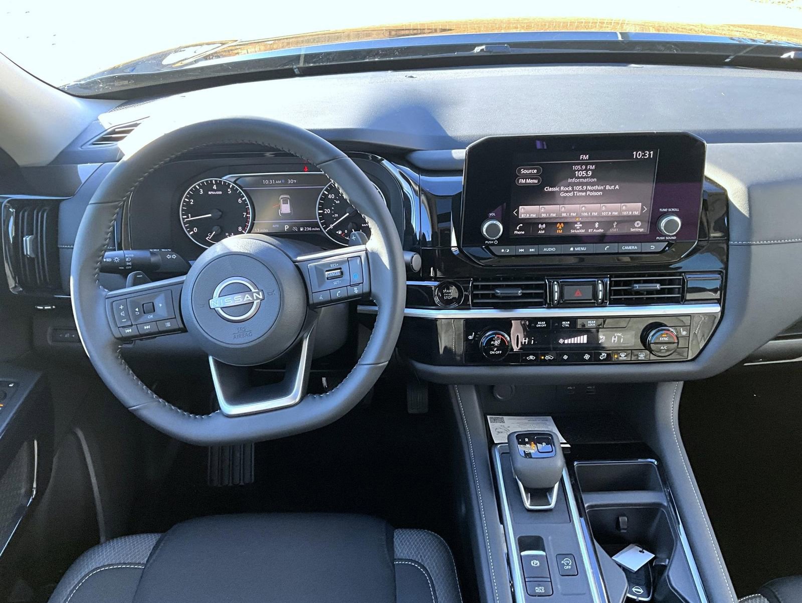 New 2025 Nissan Pathfinder SV w/ SV Premium Package image 14