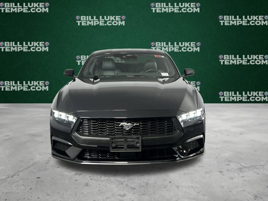 Used 2025 Ford Mustang Premium image 9