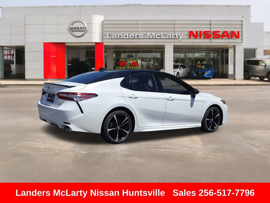 Used 2019 Toyota Camry XSE FWD image 3