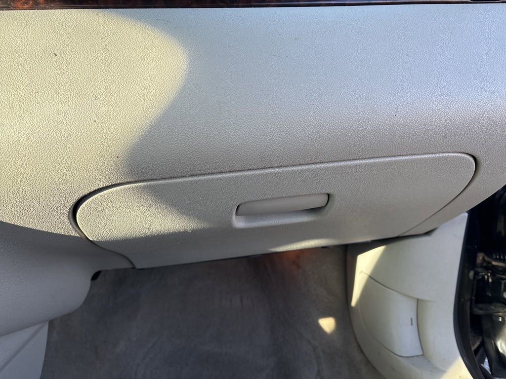 Used 2013 Chevrolet Impala LTZ image 17