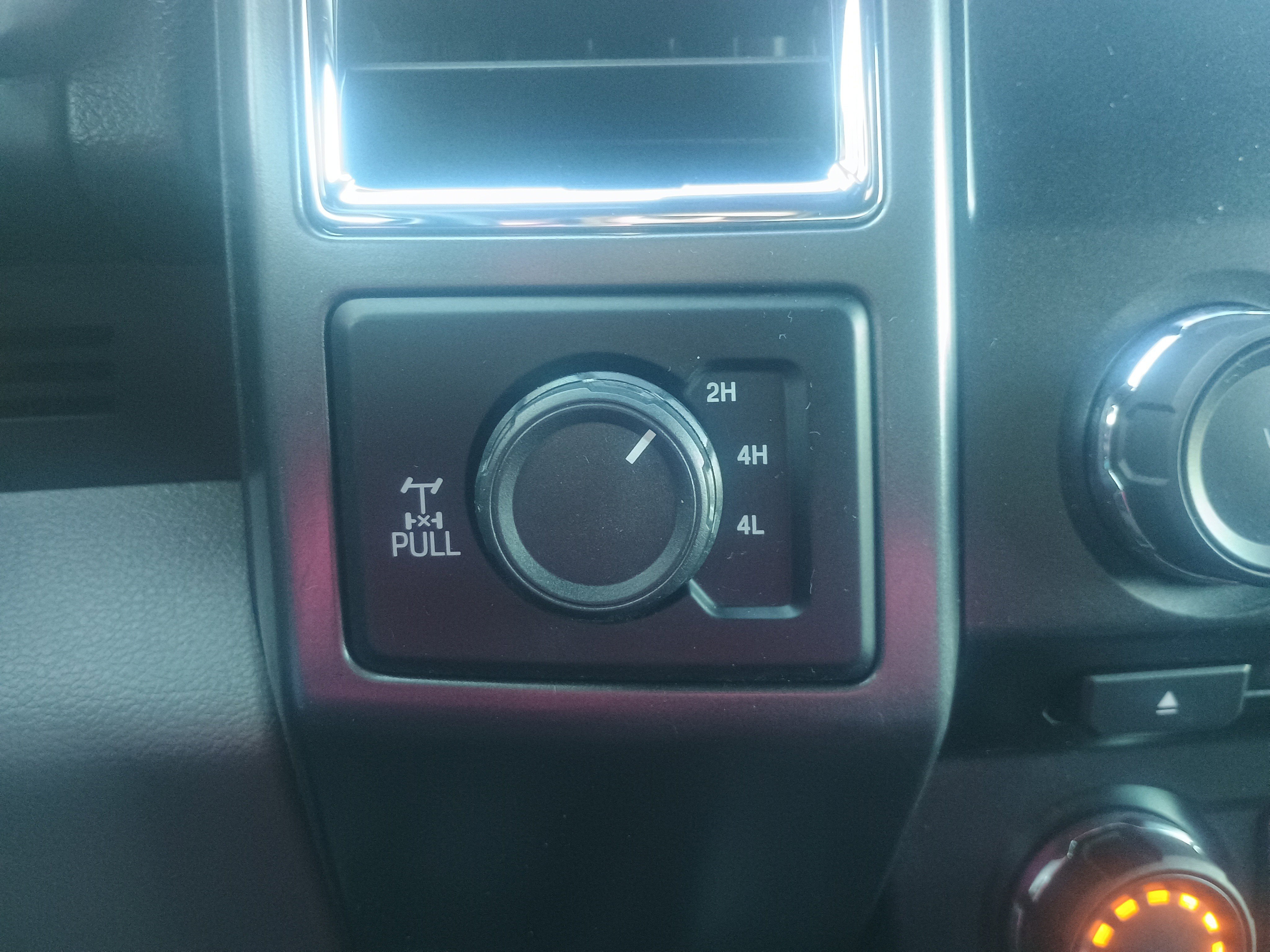 Used 2017 Ford F150 XLT image 30