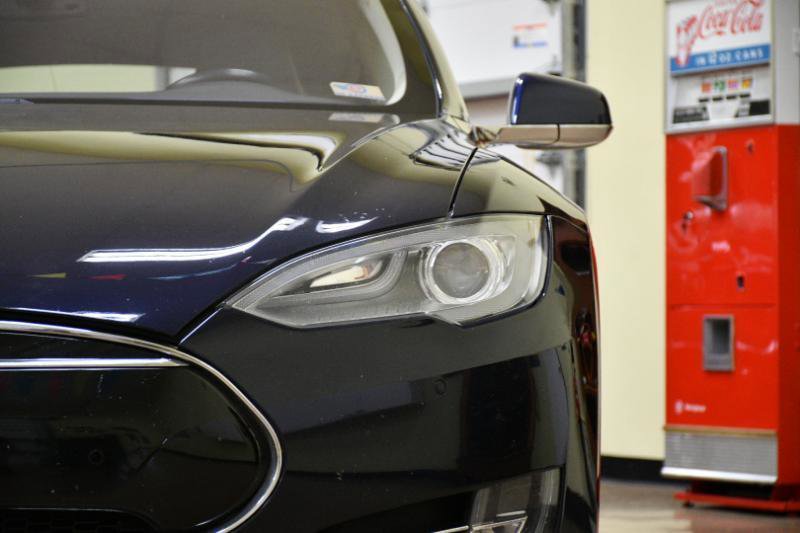 Used 2014 Tesla Model S P85D image 6