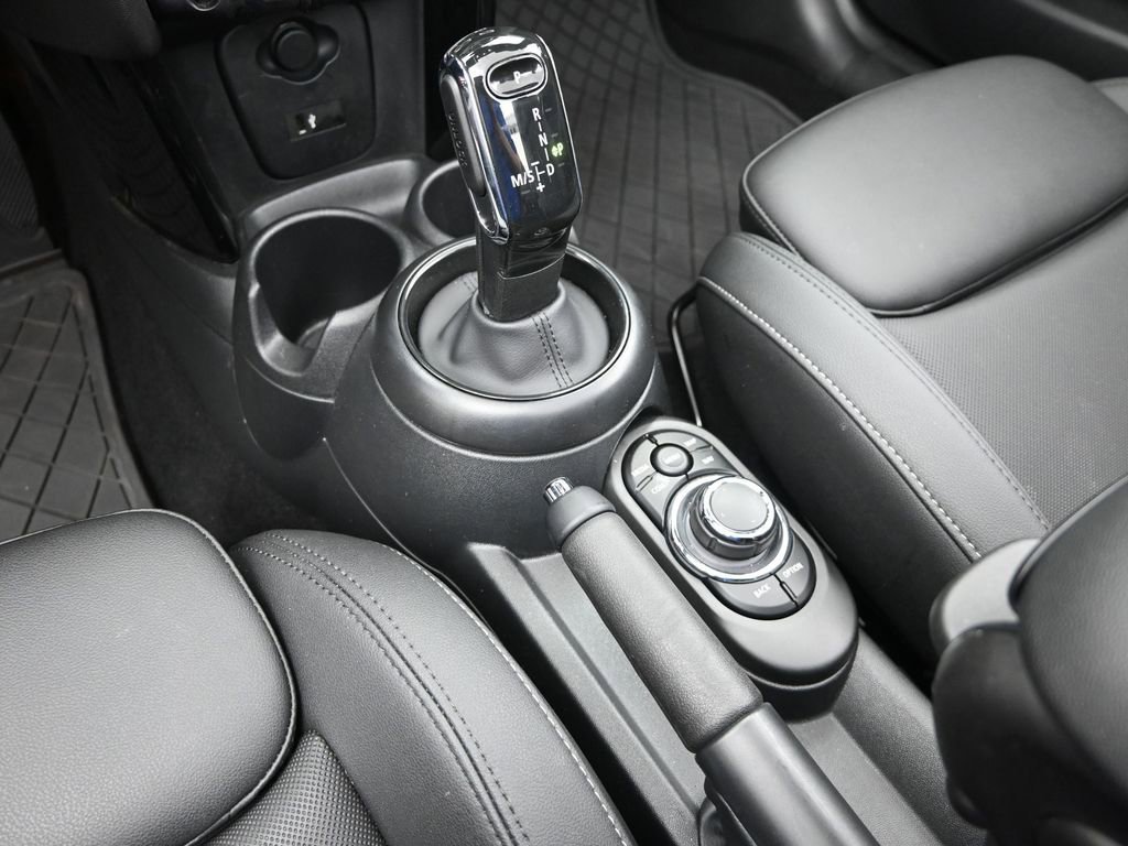 Used 2024 MINI Cooper S FWD image 19