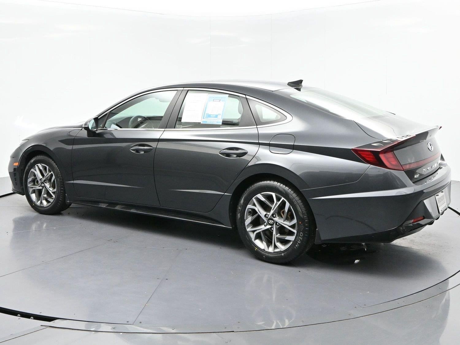 Used 2022 Hyundai Sonata SEL FWD image 5
