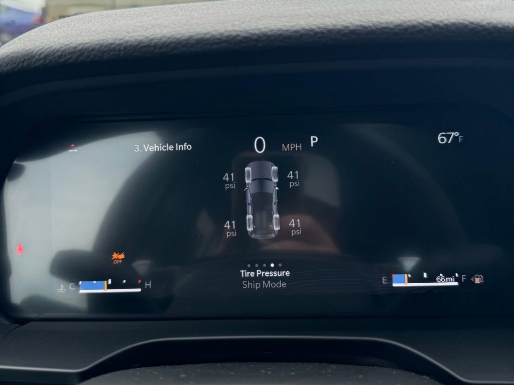 New 2025 Jeep Grand Cherokee Altitude image 20