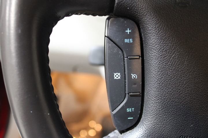 Used 2008 Chevrolet Impala SS w/ Convenience Package image 28