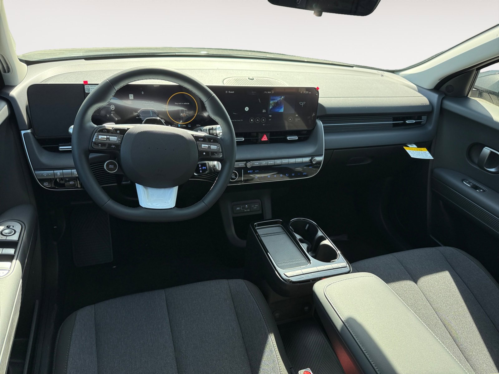 New 2025 Hyundai Ioniq 5 SE image 15