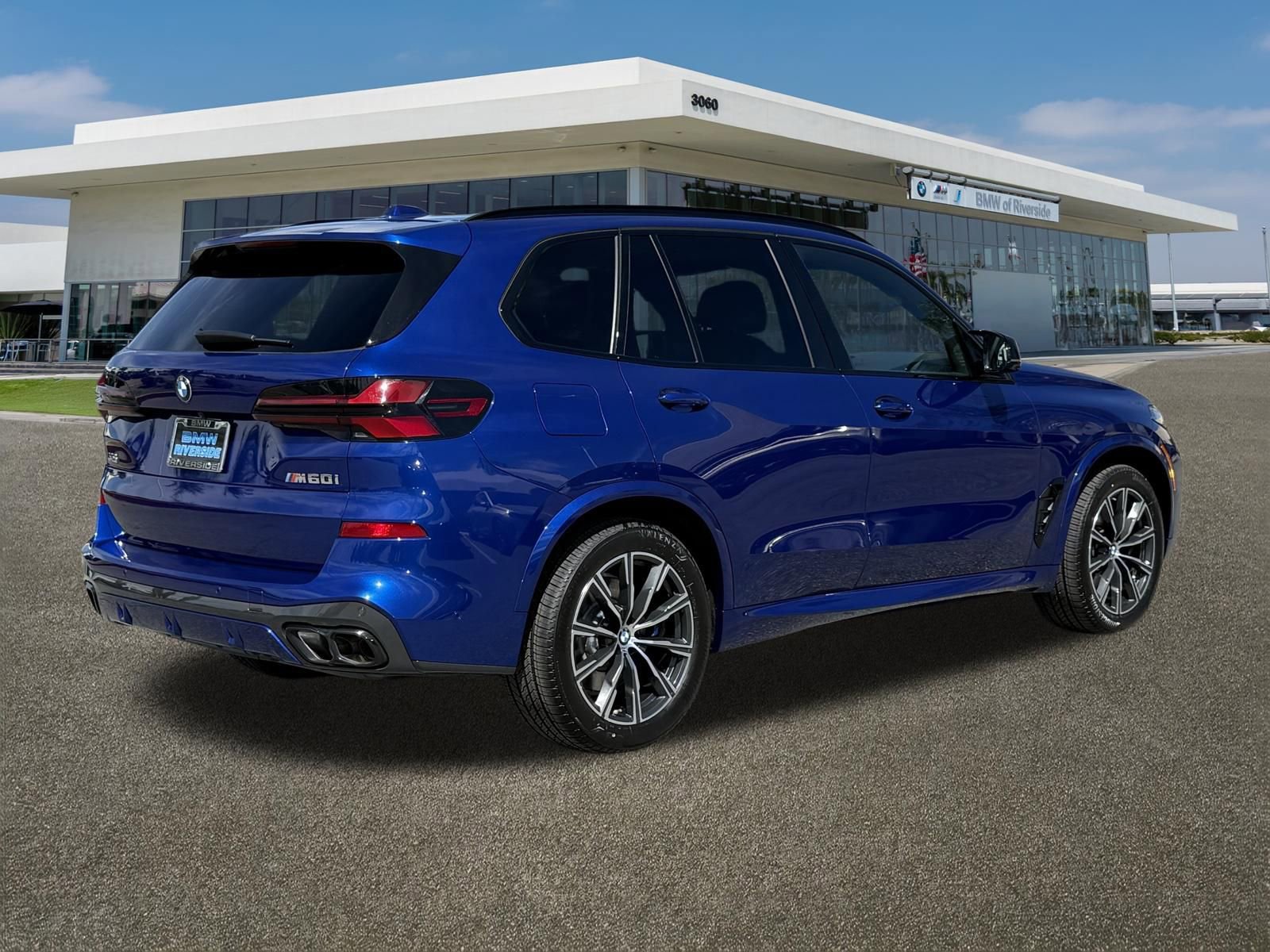 Used 2026 BMW X5 M60i image 10