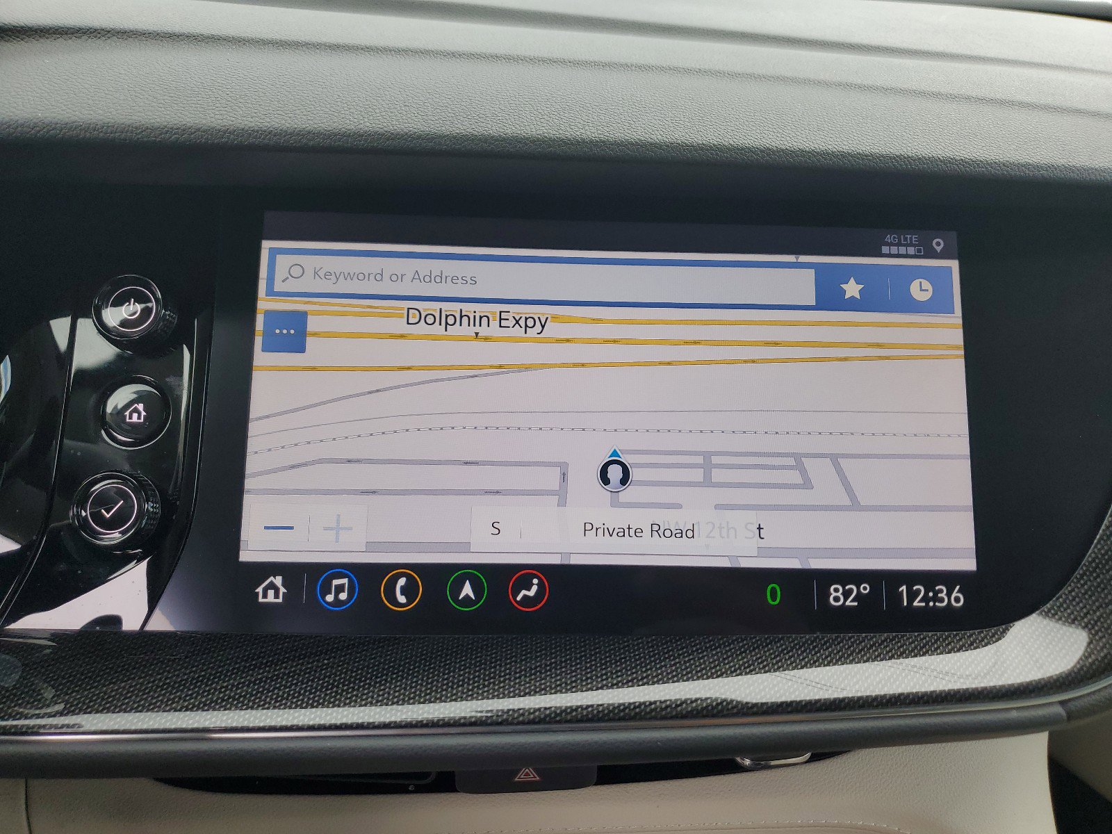 Used 2021 Buick Envision Essence w/ Technology Package I image 23