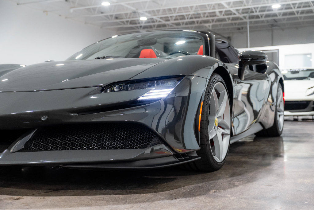 Used 2024 Ferrari SF90 Spider AWD/4WD image 21
