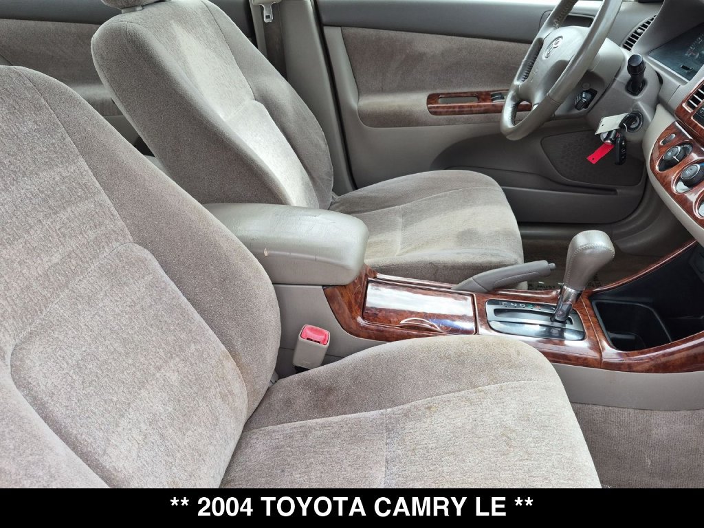 Used 2004 Toyota Camry LE w/ Limited Edition Pkg FWD image 23