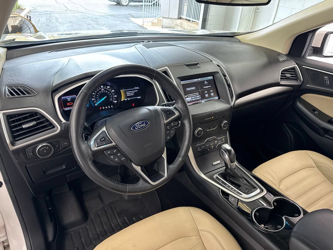 Used 2015 Ford Edge SEL w/ Equipment Group 201A AWD/4WD image 16