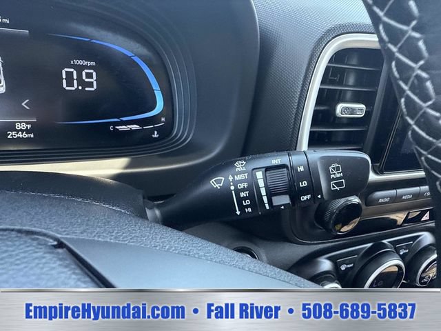 Certified 2026 Hyundai Venue SEL FWD image 30