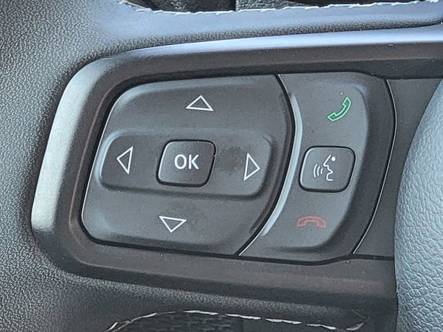 Certified 2025 Jeep Wrangler Sport image 33