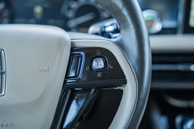 Used 2022 Lincoln Corsair AWD w/ Premium Package image 27