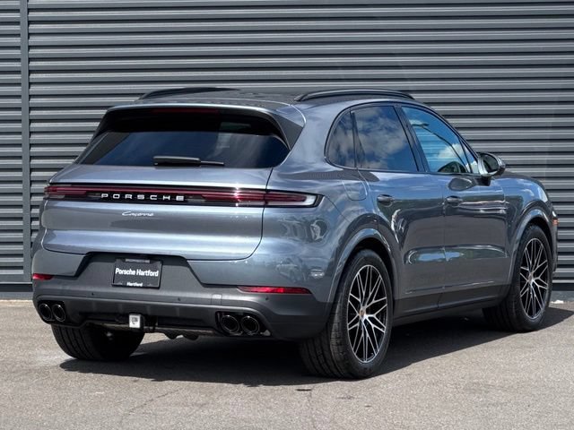 New 2026 Porsche Cayenne AWD/4WD image 7