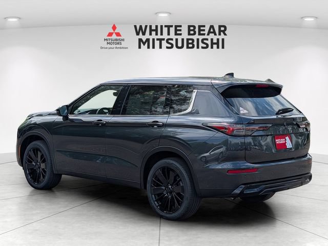 New 2026 Mitsubishi Outlander LE AWD/4WD image 2
