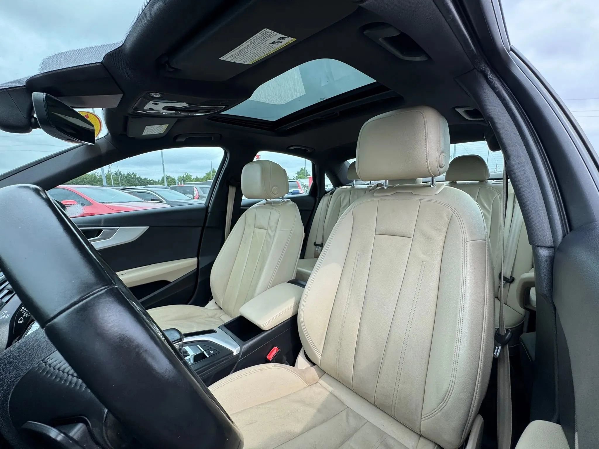 Used 2017 Audi A4 2.0T Ultra Premium w/ Convenience Package FWD image 28