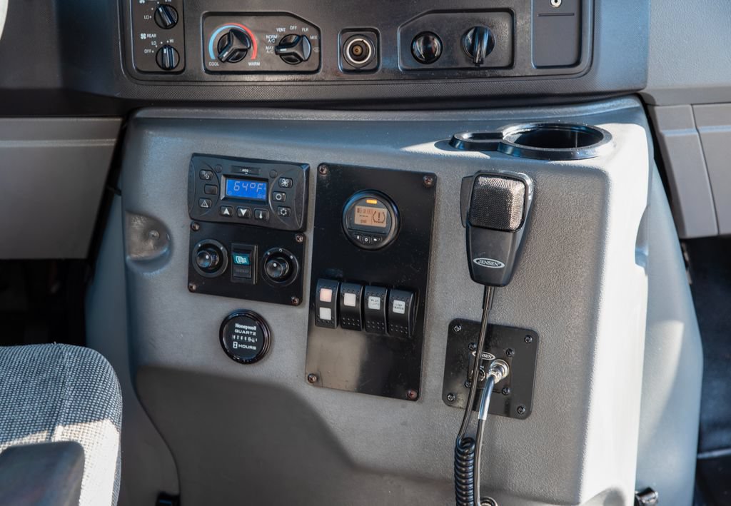 Used 2017 Ford E-450 and Econoline 450 Super Duty w/ Shuttle Bus Prep Package RWD image 22