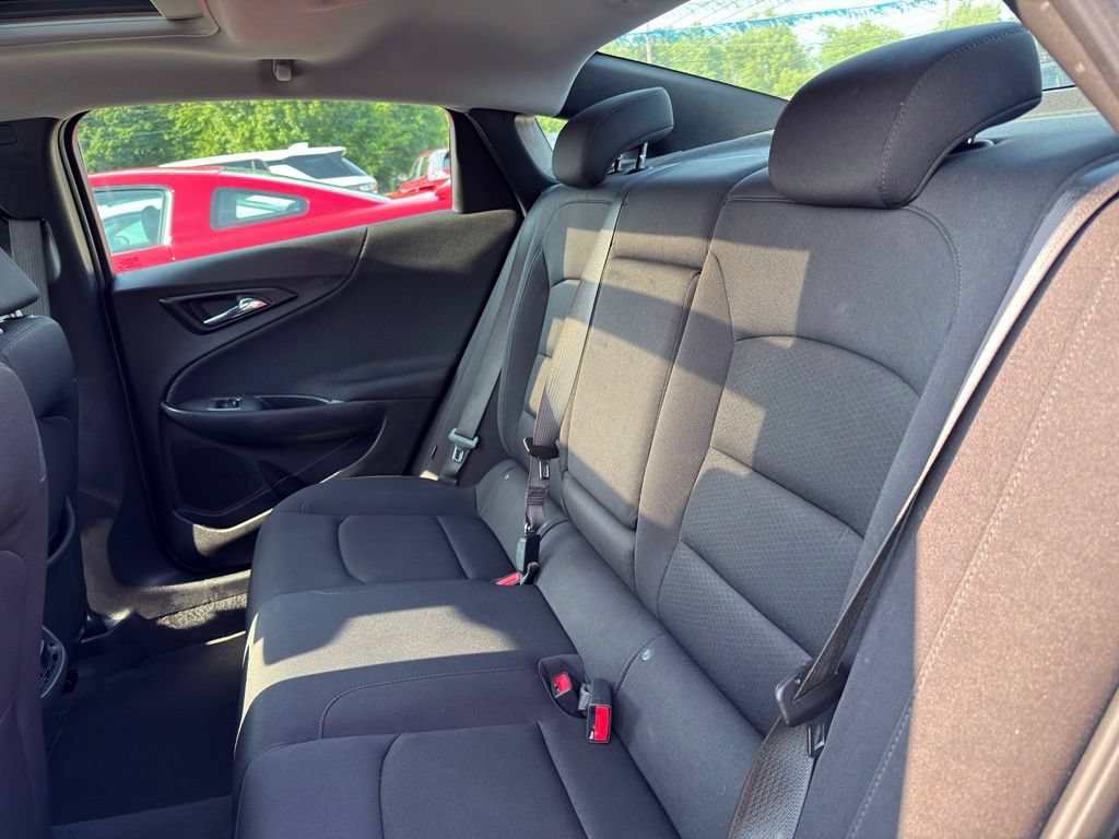 Used 2023 Chevrolet Malibu LT FWD image 22