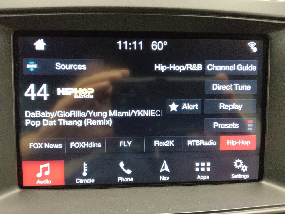 Used 2018 Ford Explorer XLT w/ Equipment Group 202A FWD image 25