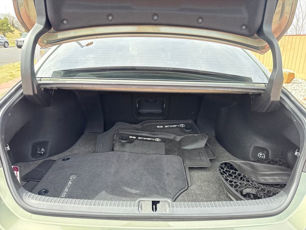 Used 2020 Lexus ES 350 w/ Premium Package image 7