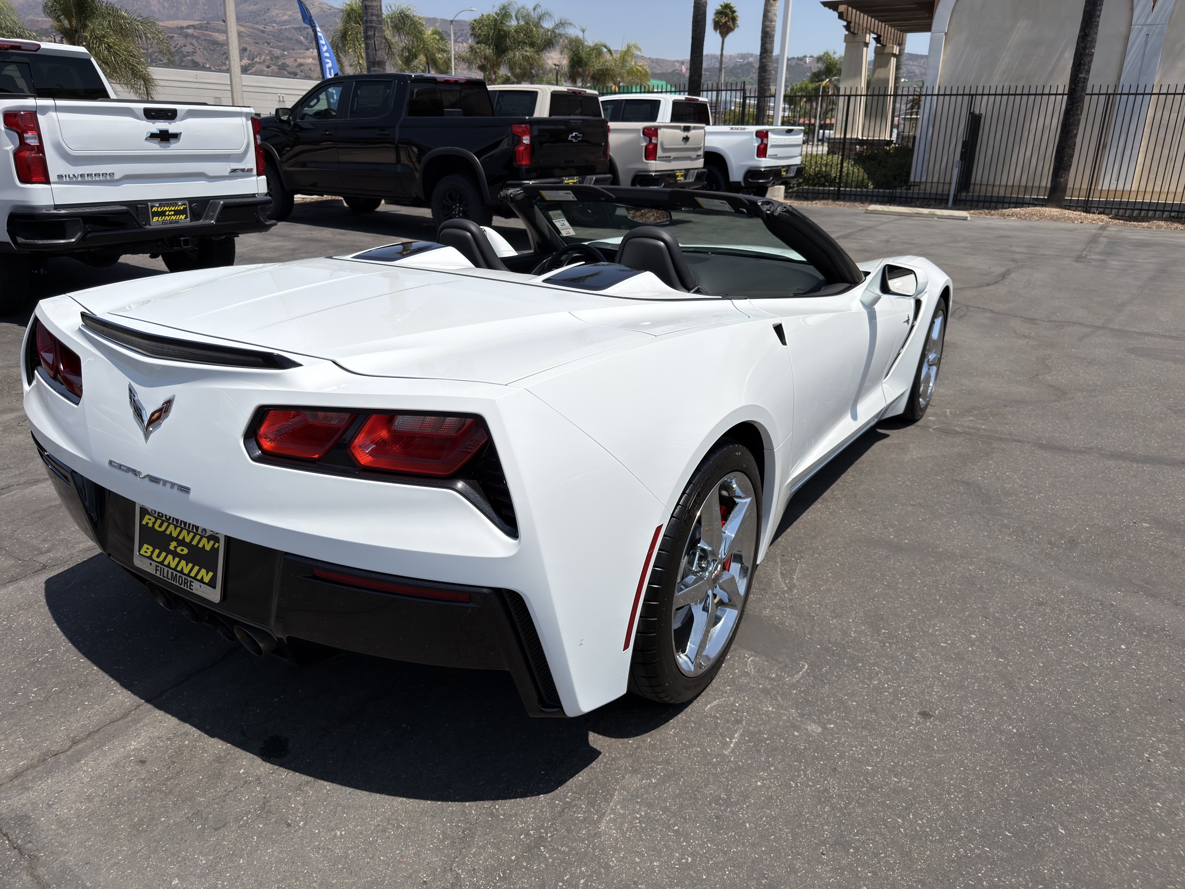 Used 2014 Chevrolet Corvette Stingray Convertible w/ 2LT Preferred Equipment Group RWD image 15