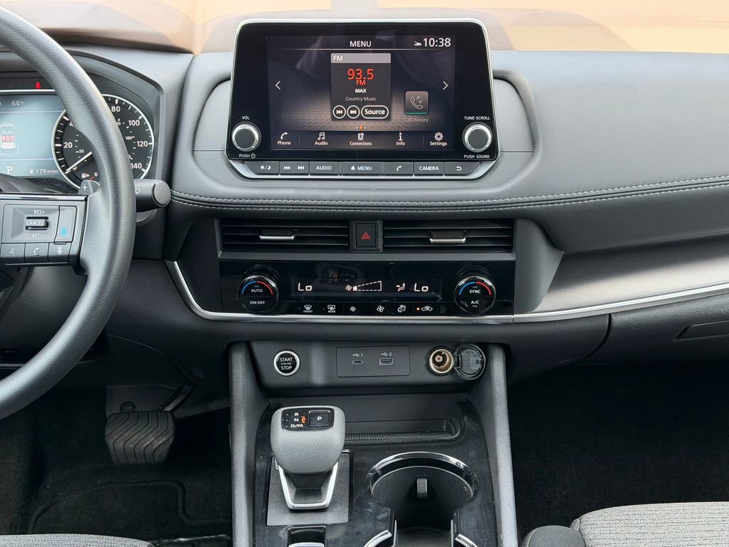 Used 2023 Nissan Rogue SV AWD/4WD image 22
