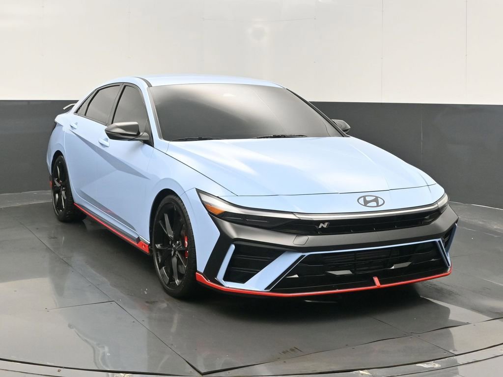 Used 2025 Hyundai Elantra N w/ Cargo Package FWD image 2
