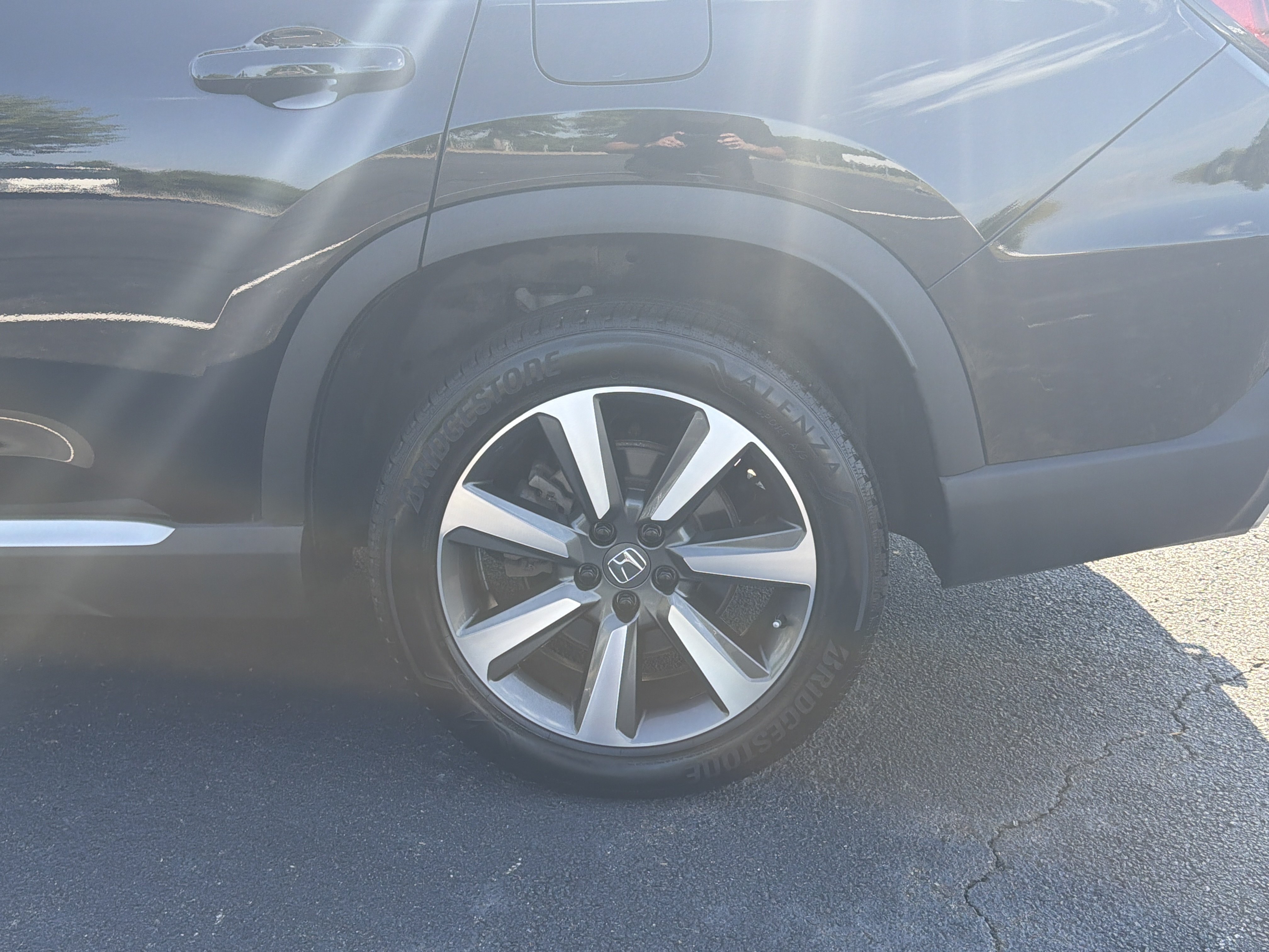 Certified 2024 Honda Pilot Elite image 35