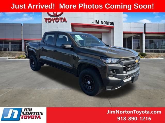 Used 2023 Chevrolet Colorado W/T image 1
