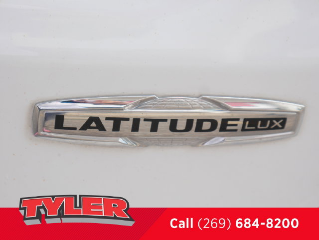 Certified 2023 Jeep Compass Latitude AWD/4WD image 14