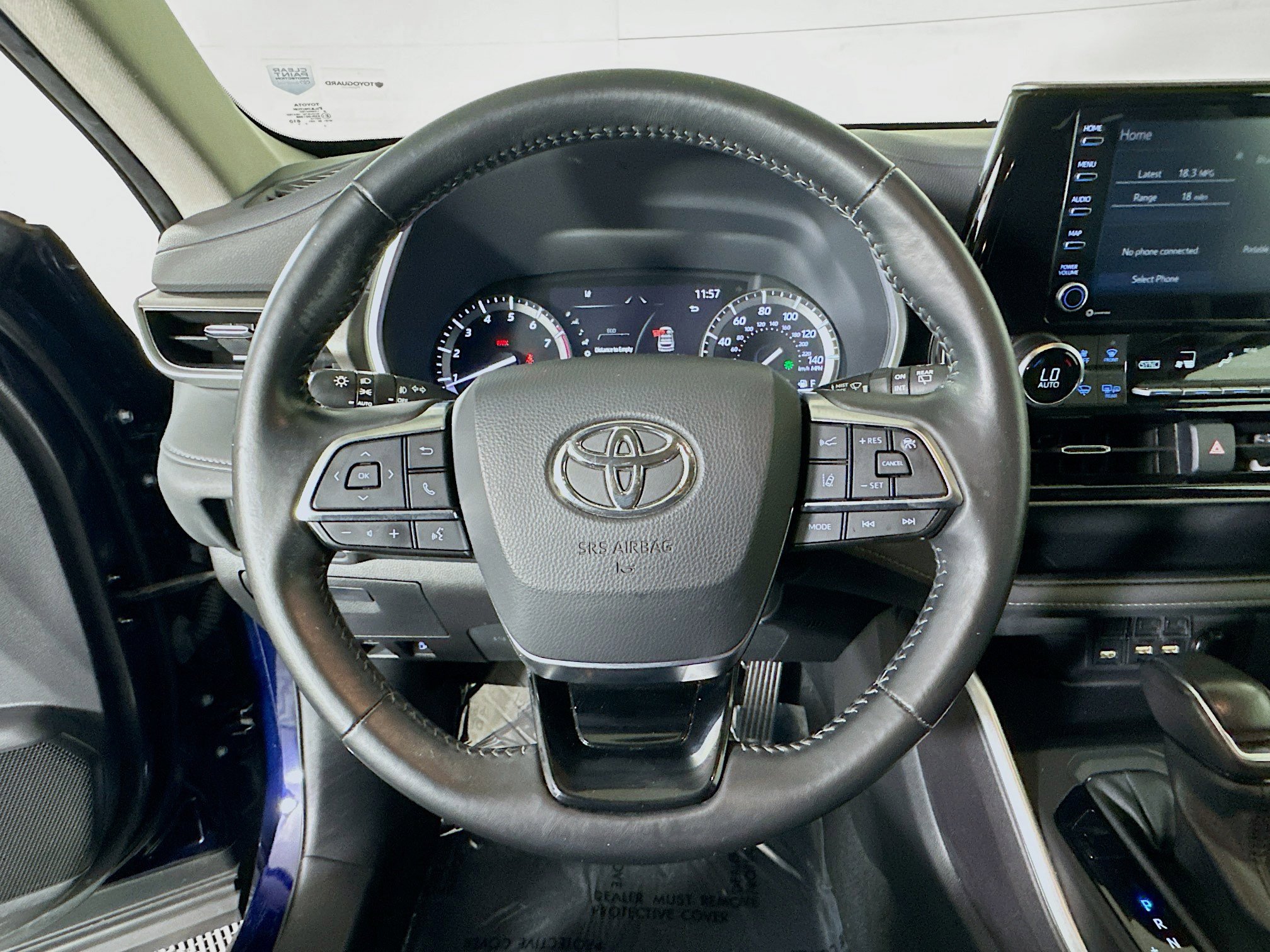 Used 2021 Toyota Highlander XLE FWD image 15