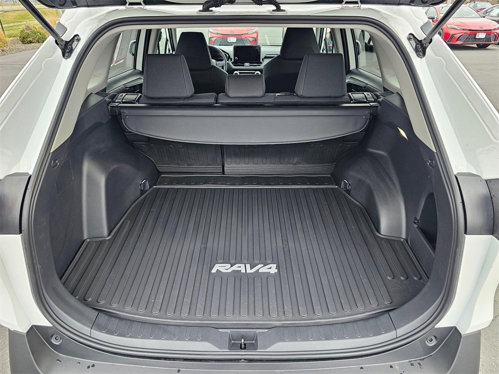 Used 2025 Toyota RAV4 LE image 26