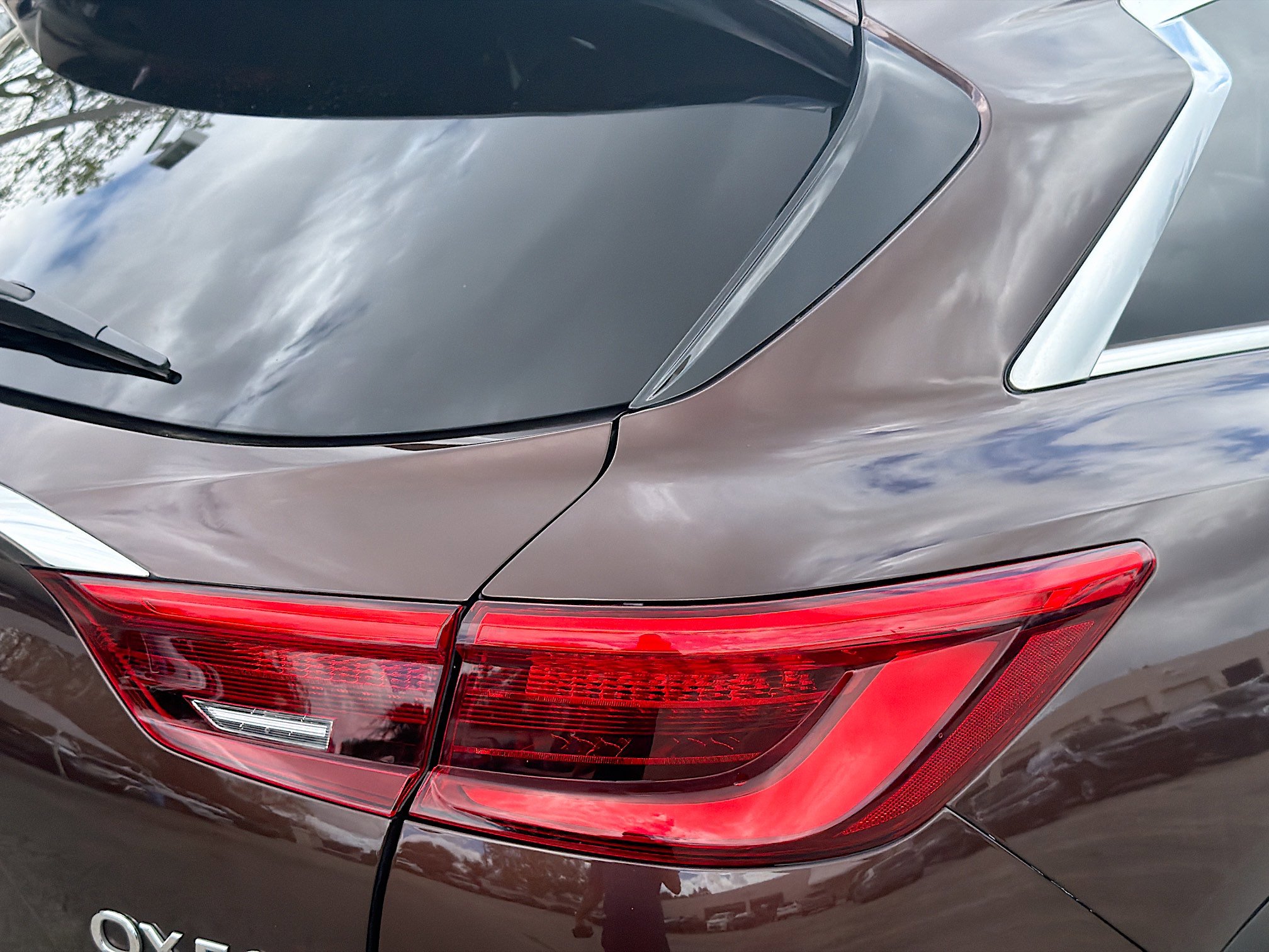 Used 2020 INFINITI QX50 Luxe w/ Navigation Package FWD image 27